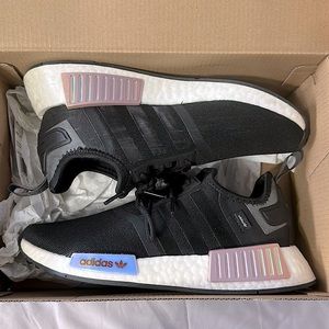 ❌SOLD❌adidas NMD_R1 size 7